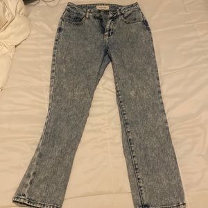 Pacsun mom jeans 23”